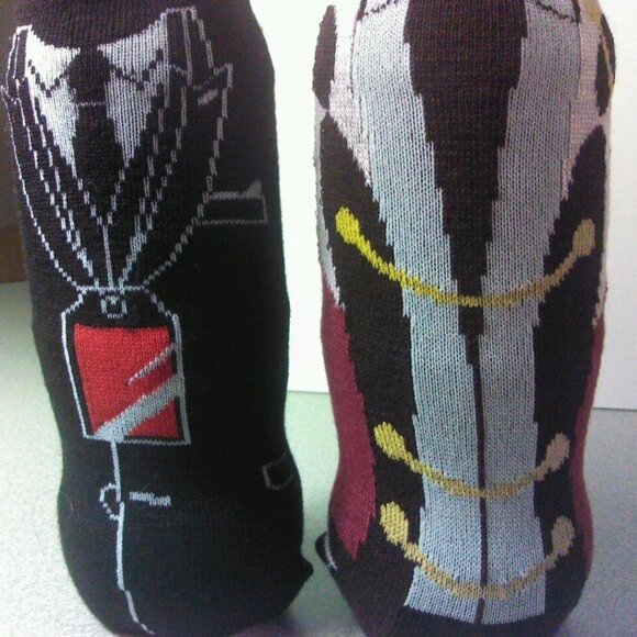 YoI Victor Nikiforov Bottle Cover - Picture 3 of 5